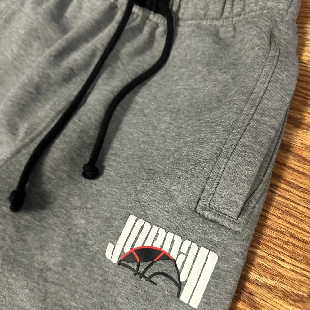 Nike Jordan Sport DNA Fleece Jogger Gray Size Small